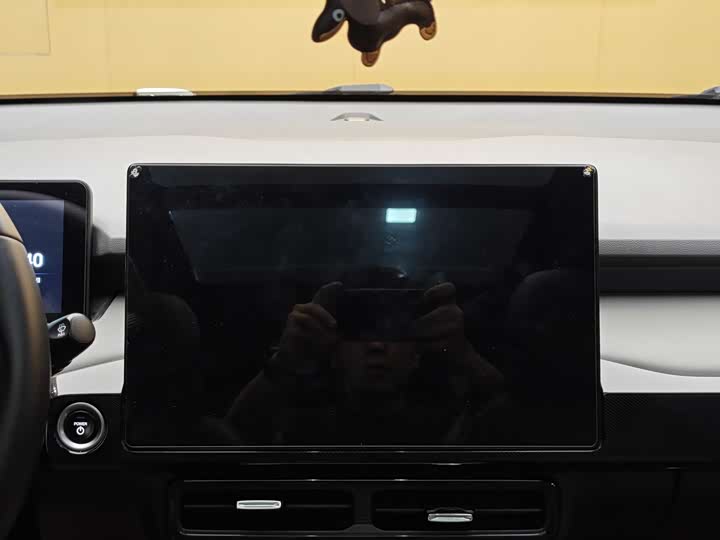 Фото 16 - GAC Aion Y