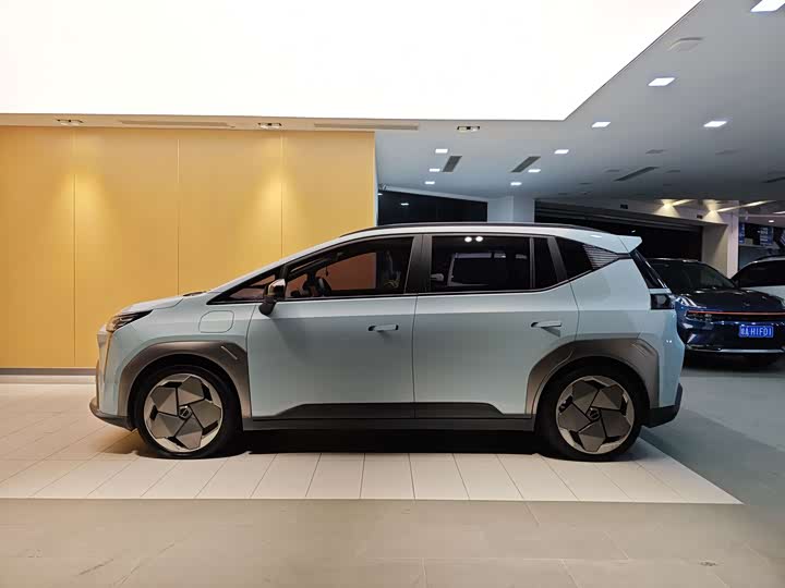 Фото 6 - GAC Aion Y