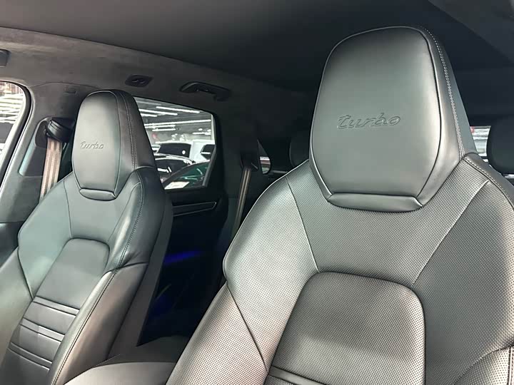 Фото 19 - Porsche Cayenne