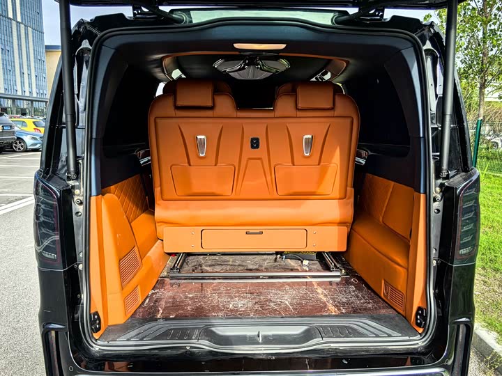 Фото 16 - Mercedes-Benz Vito