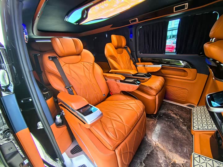 Фото 20 - Mercedes-Benz Vito