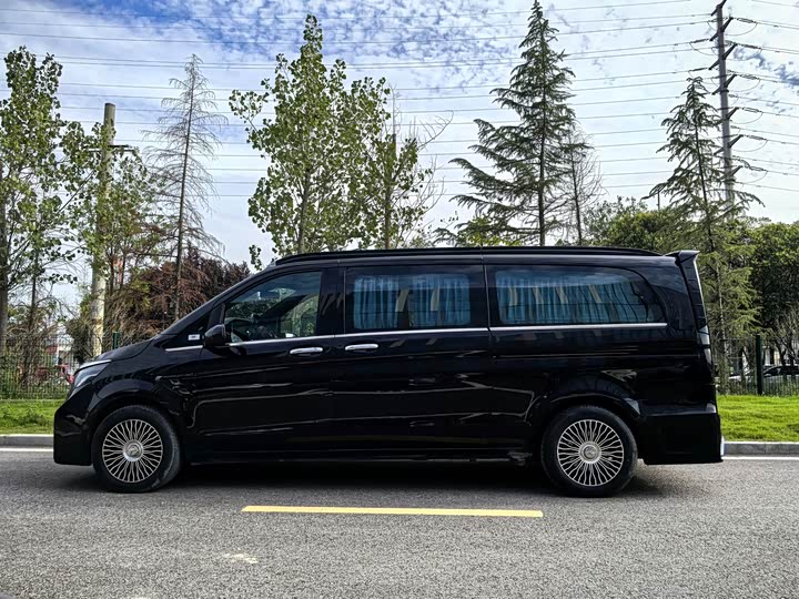 Фото 39 - Mercedes-Benz Vito