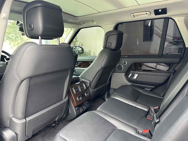 Фото 10 - Land Rover Range Rover