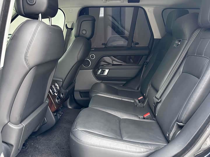 Фото 9 - Land Rover Range Rover