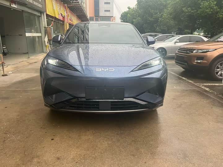 Фото 2 - BYD Sea Lion 07 EV