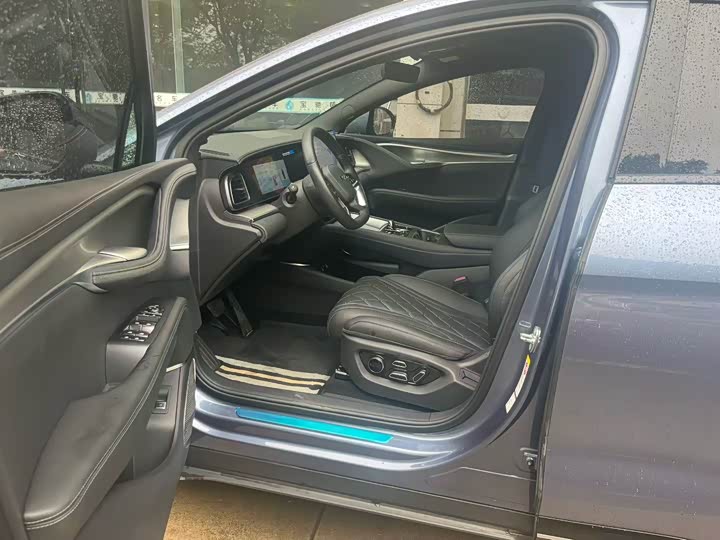 Фото 4 - BYD Sea Lion 07 EV