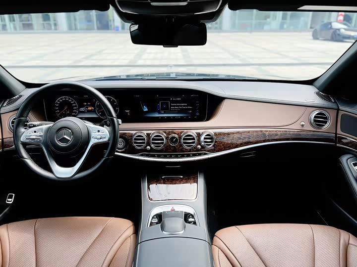 Фото 4 - Mercedes-Benz S-Class