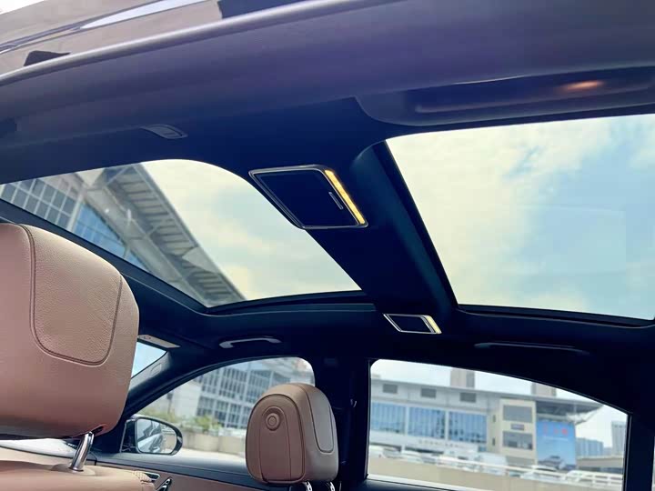 Фото 7 - Mercedes-Benz S-Class