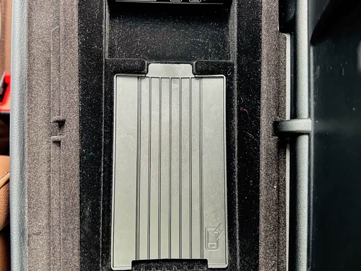 Фото 9 - Mercedes-Benz S-Class