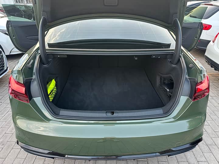 Фото 17 - Audi A5