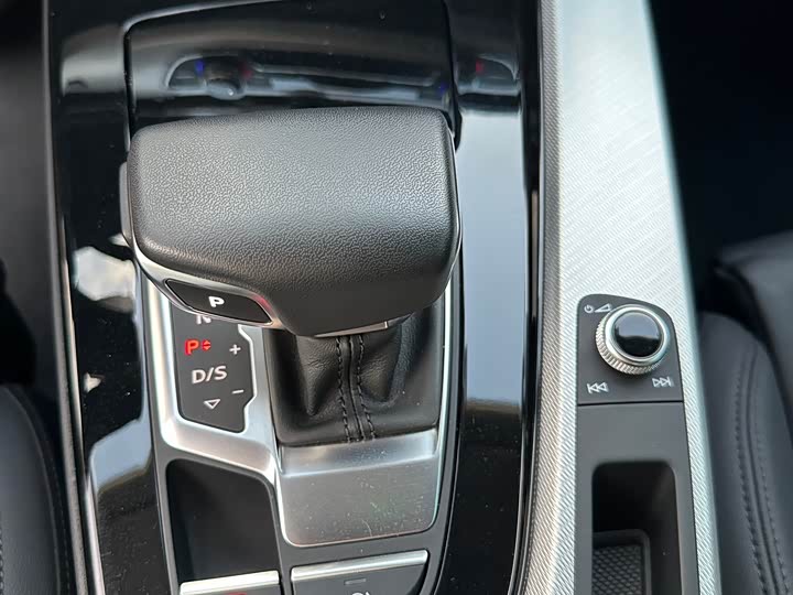 Фото 19 - Audi A5