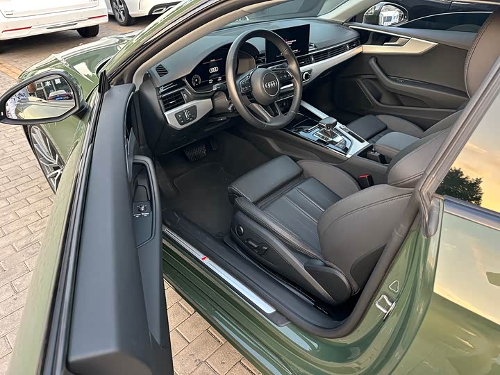 Фото 20 - Audi A5