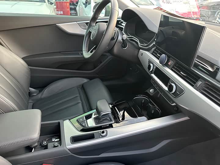 Фото 7 - Audi A5