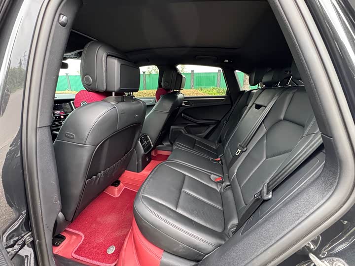 Фото 5 - Porsche Macan