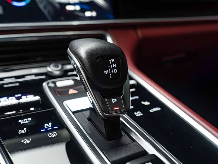 Фото 21 - Porsche Panamera