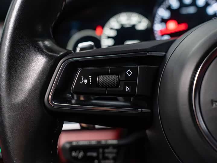 Фото 27 - Porsche Panamera