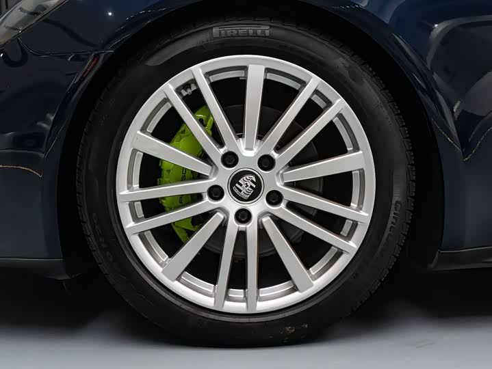 Фото 7 - Porsche Panamera