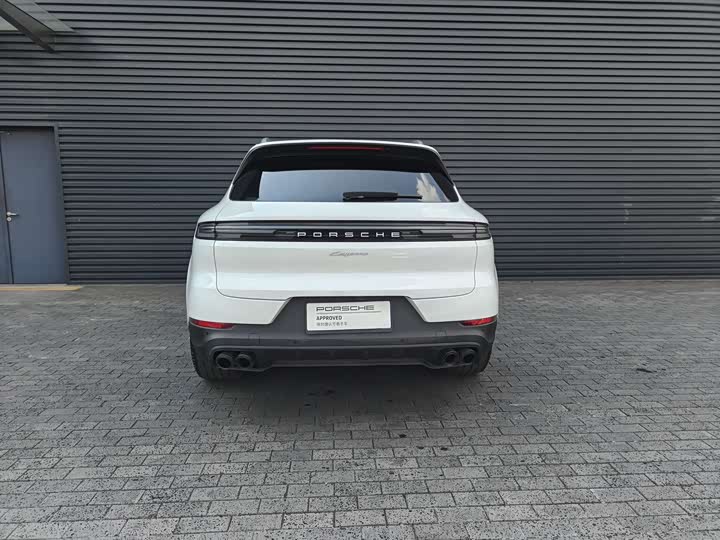 Фото 8 - Porsche Cayenne