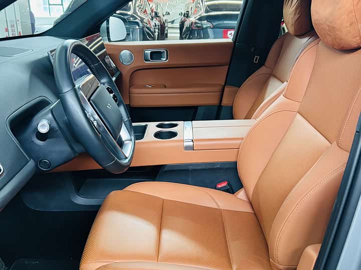 Фото 12 - LiXiang L6