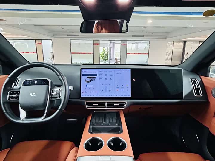 Фото 14 - LiXiang L6