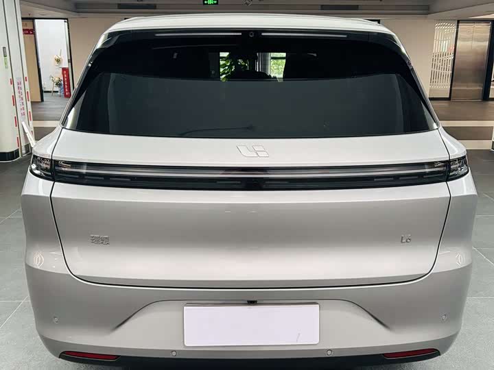 Фото 7 - LiXiang L6