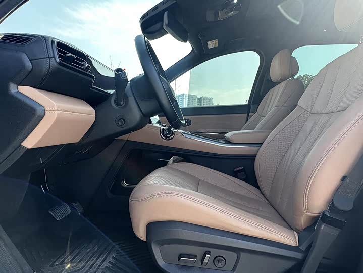 Фото 4 - Nio ES8