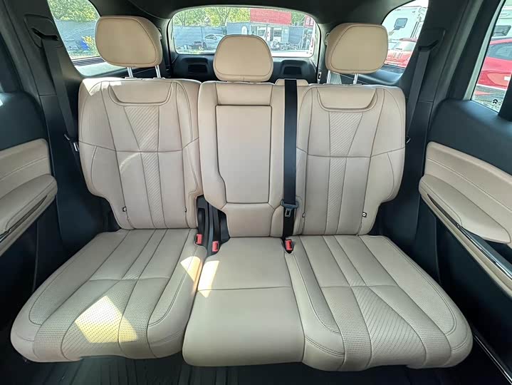 Фото 8 - Nio ES8