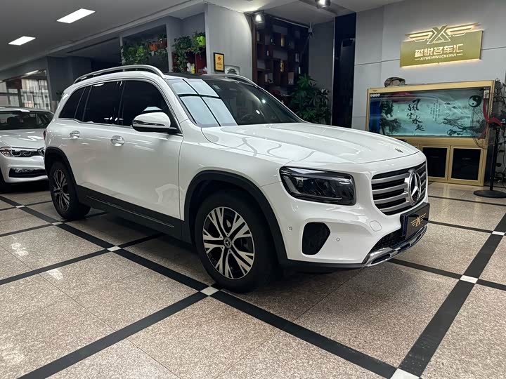 Фото 3 - Mercedes-Benz GLB-Class