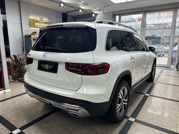 Фото 5 - Mercedes-Benz GLB-Class