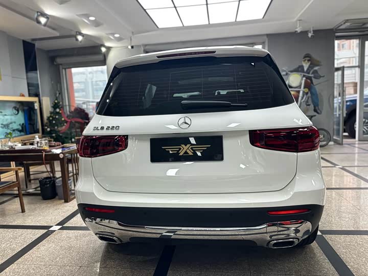 Фото 6 - Mercedes-Benz GLB-Class