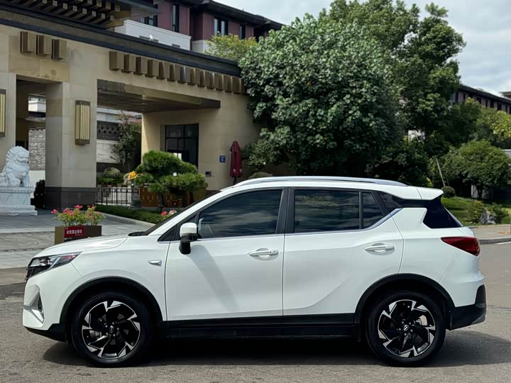 Фото 13 - GAC Trumpchi GS3