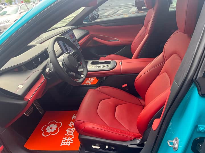 Фото 4 - Xiaomi SU7