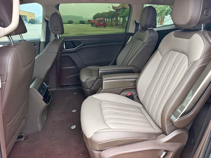 Фото 9 - Volkswagen Viloran