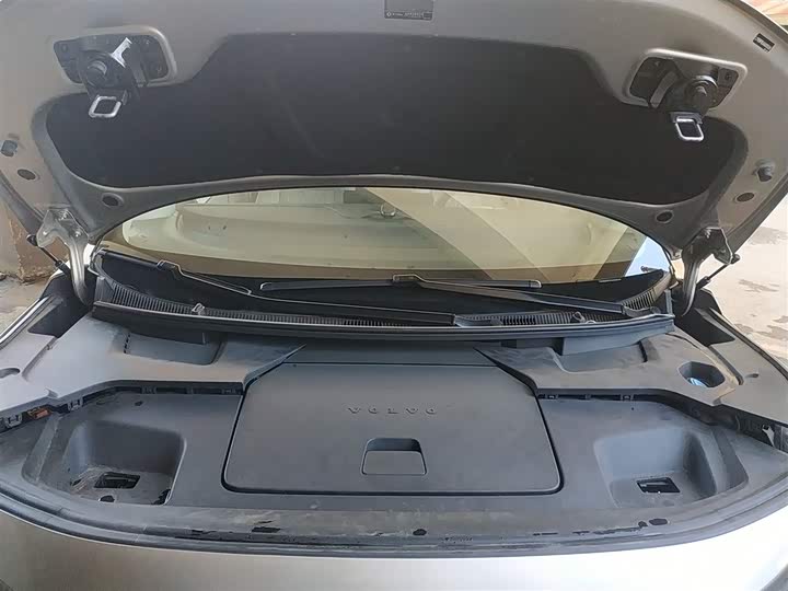 Volvo EM90 2025 2025款 Ultra 六座
