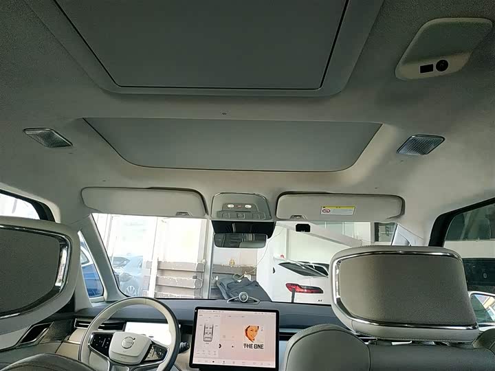Volvo EM90 2025 2025款 Ultra 六座