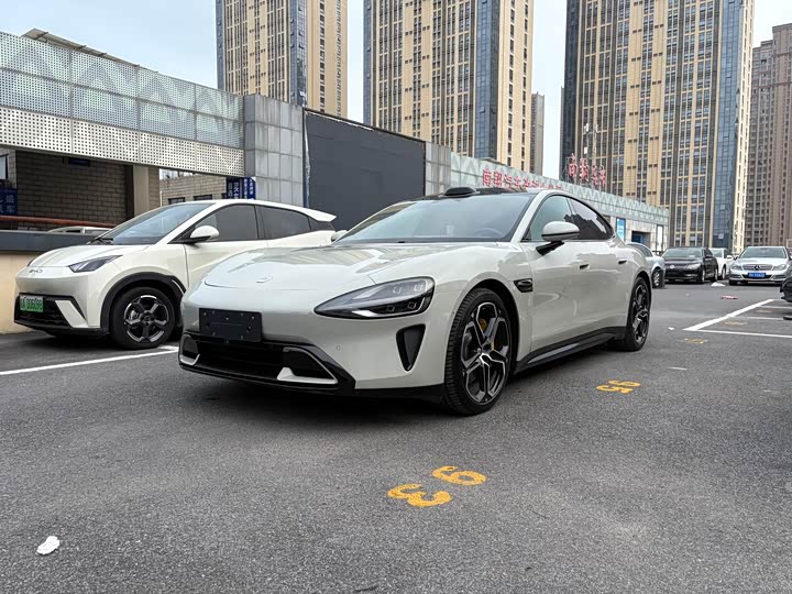 Фото 1 - Xiaomi SU7