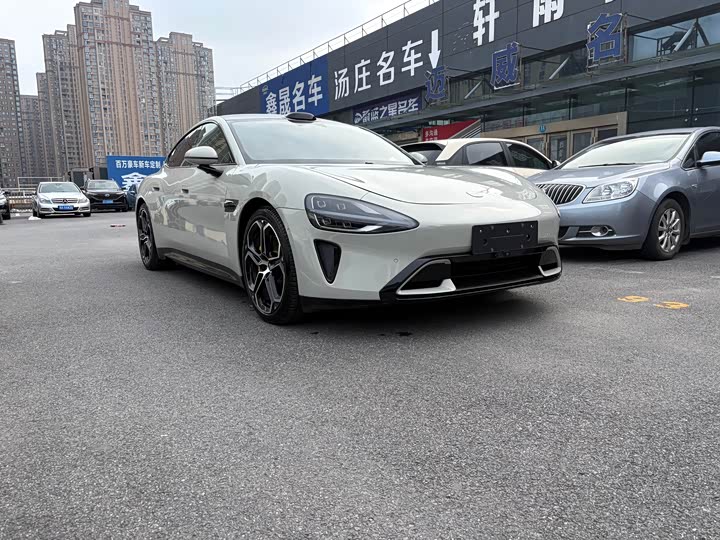 Фото 3 - Xiaomi SU7