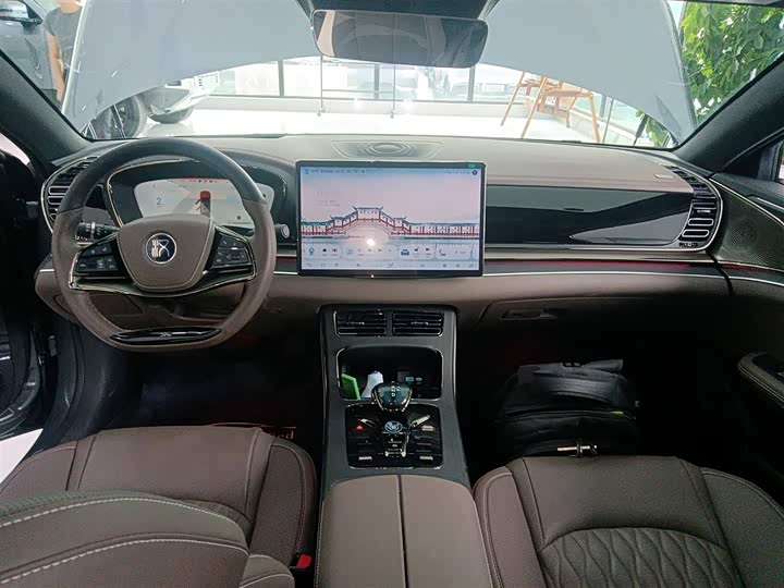 Фото 10 - BYD Han