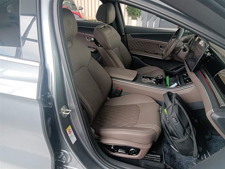 Фото 25 - BYD Han