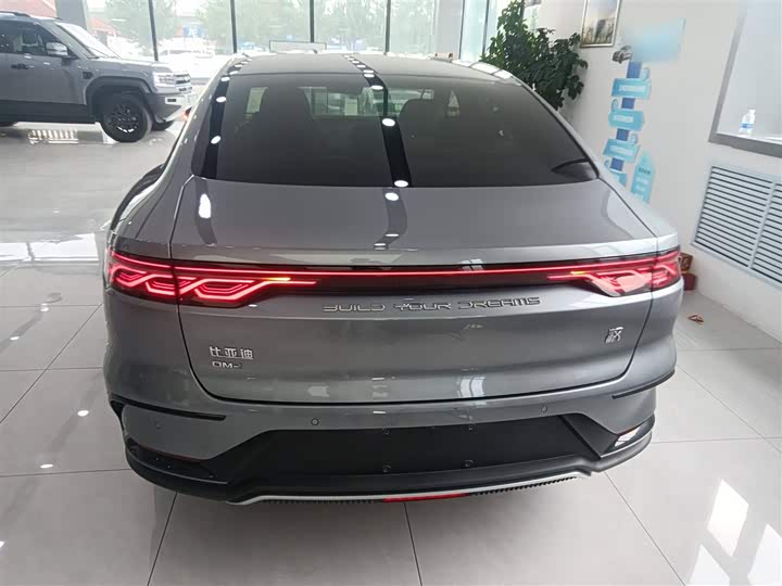 Фото 6 - BYD Han