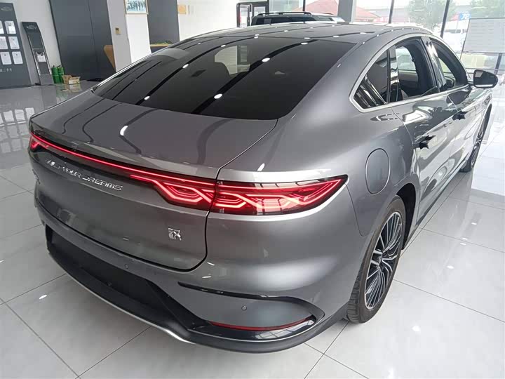 Фото 7 - BYD Han