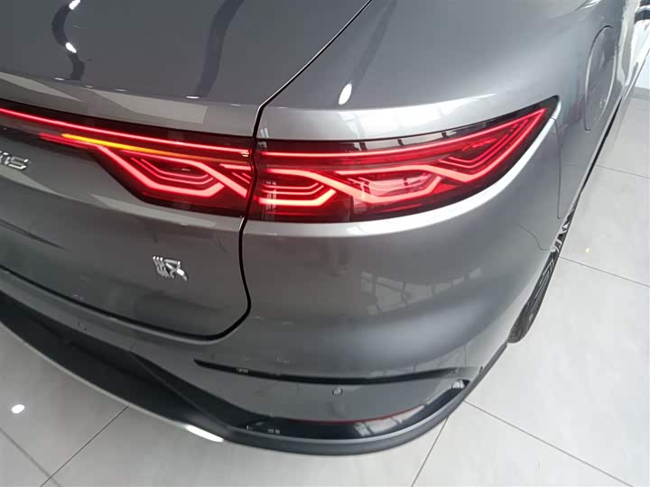 Фото 8 - BYD Han