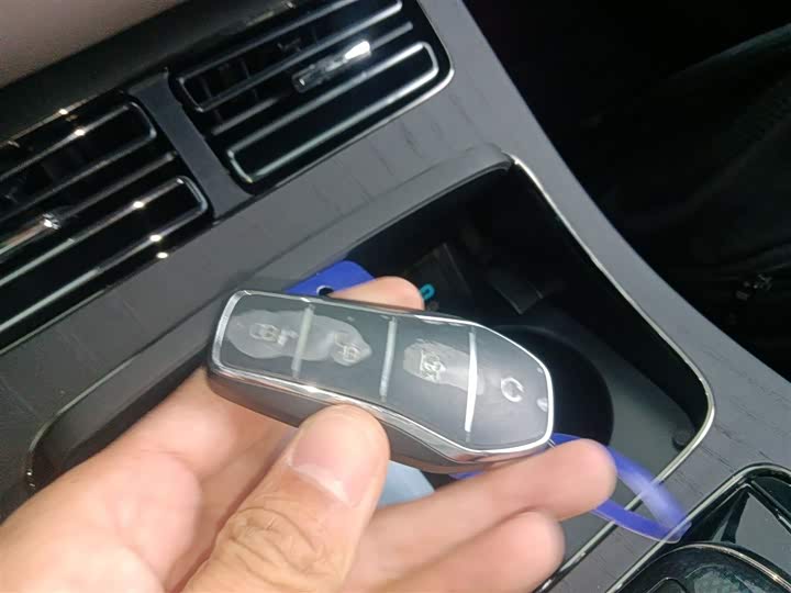 Фото 9 - BYD Han