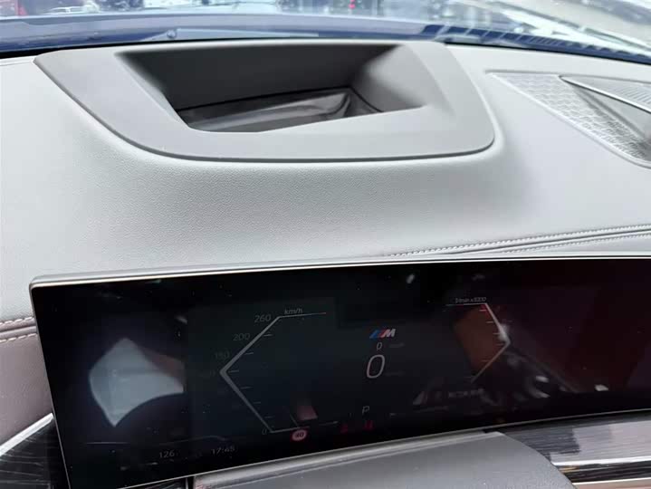 Фото 16 - BMW X6