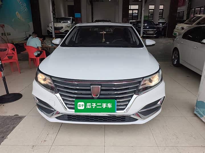 Фото 3 - Roewe i6