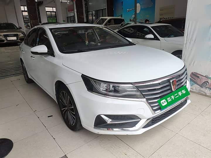 Фото 4 - Roewe i6