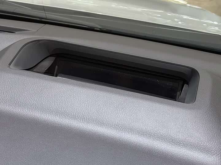 Фото 13 - Toyota Alphard