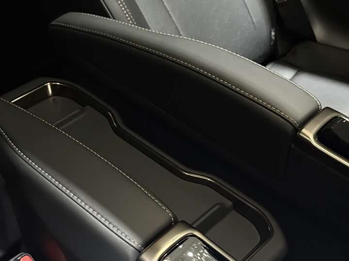 Фото 28 - Toyota Alphard