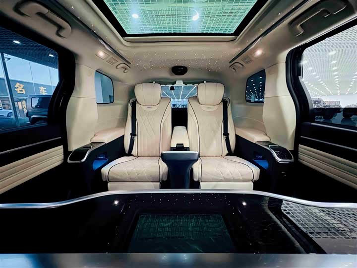 Фото 11 - GAC Trumpchi M8