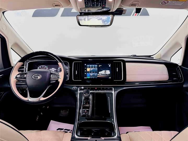 Фото 8 - GAC Trumpchi M8